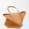 Bolso tote Puzzle Fold XL en piel de becerro brillante Bolso tote Puzzle Fold XL en piel de becerro brillante