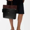 Bolso tote Switch pequeño en piel de becerro con efecto papel y gamuza Bolso tote Switch pequeño en piel de becerro con efecto papel y gamuza