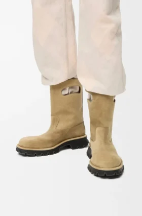 Bota Bobby en piel de becerro dividida encerada Bota Bobby en piel de becerro dividida encerada