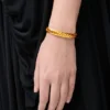 Brazalete trenzado fino en plata de ley
