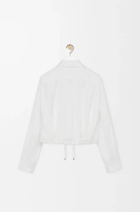 Camisa tipo globo de seda de seda