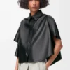 Camisas de manga corta con silueta trapecio en piel de cordero napa Camisas de manga corta con silueta trapecio en piel de cordero napa