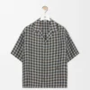 Camisas de manga corta en mezcla de viscosa y lino Camisas de manga corta en mezcla de viscosa y lino