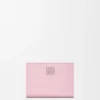 Cartera compacta Anagram de piel de ternera graneada Cartera compacta Anagram de piel de ternera graneada