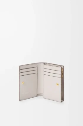 Cartera compacta Anagram de piel de ternera graneada