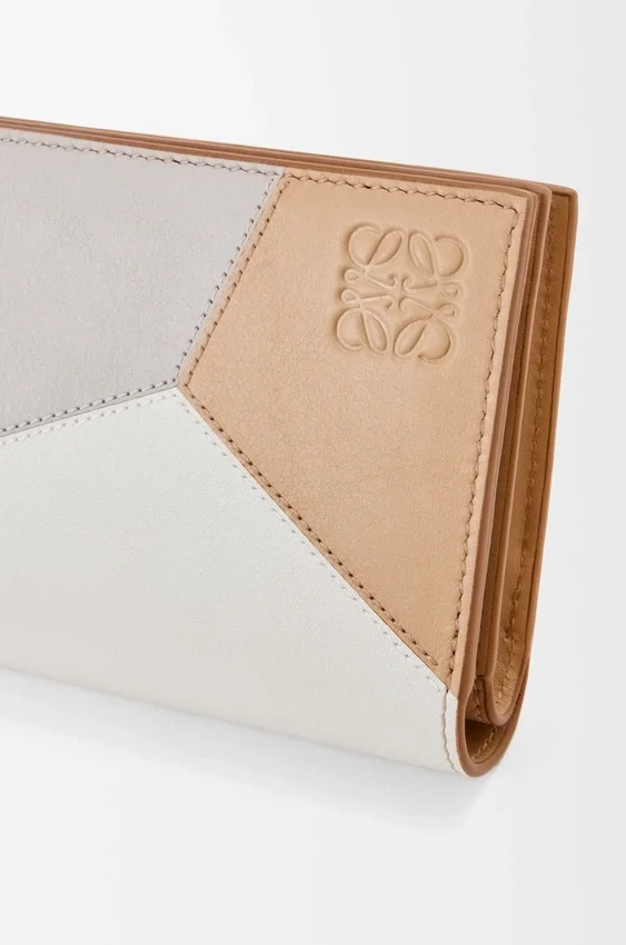 Cartera compacta Puzzle en piel de becerro clásica Cartera compacta Puzzle en piel de becerro clásica