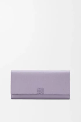 Cartera Continental Anagram en piel de becerro con textura de Pebble