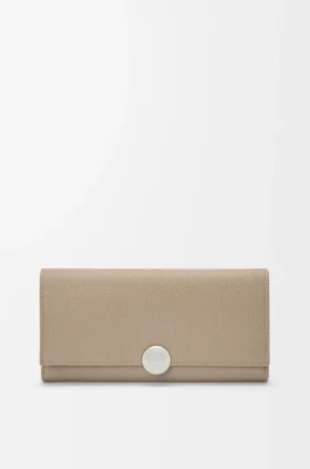 Cartera Continental Pebble en piel de becerro con textura Pebble