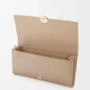 Cartera Continental Pebble en piel de becerro napa brillante Cartera Continental Pebble en piel de becerro napa brillante
