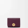 Cartera de tres pliegues «Pebble» en piel de becerro con textura «Pebble» Cartera de tres pliegues «Pebble» en piel de becerro con textura «Pebble»