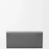 Cartera larga horizontal en piel de becerro de grano suave Cartera larga horizontal en piel de becerro de grano suave