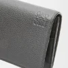 Cartera larga horizontal en piel de becerro de grano suave Cartera larga horizontal en piel de becerro de grano suave