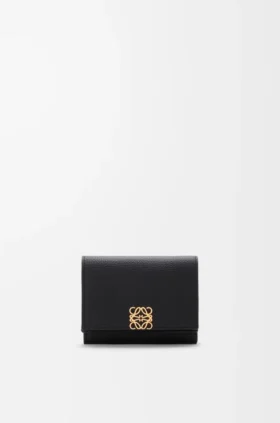 Cartera triple «Anagram» en piel de becerro con grano de Pebble