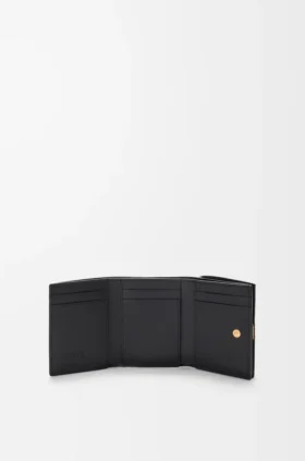 Cartera triple «Anagram» en piel de becerro con grano de Pebble