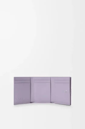 Cartera triple «Anagram» en piel de becerro con grano de Pebble