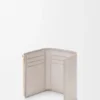 Cartera vertical pequeña en piel de becerro lisa y granulada Cartera vertical pequeña en piel de becerro lisa y granulada