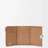 Cartera vertical pequeña «Pebble» en piel de becerro con textura «Pebble» Cartera vertical pequeña «Pebble» en piel de becerro con textura «Pebble»