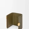 Cartera vertical pequeña «Pebble» en piel de becerro con textura «Pebble» Cartera vertical pequeña «Pebble» en piel de becerro con textura «Pebble»