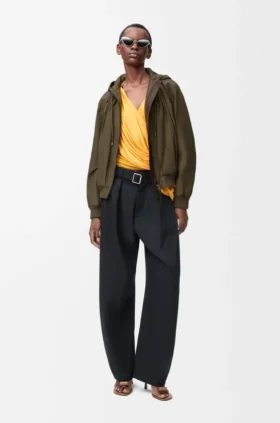 Chaqueta con capucha de mezcla de algodón