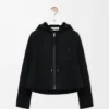 Chaqueta con capucha de piel de oveja Chaqueta con capucha de piel de oveja