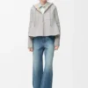 Chaqueta con capucha de piel de oveja Chaqueta con capucha de piel de oveja