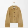 Chaqueta con puños doblados de piel de cordero de gamuza Chaqueta con puños doblados de piel de cordero de gamuza