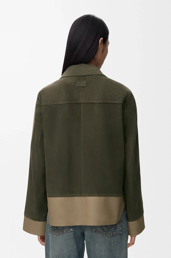 Chaqueta con puños doblados de piel de cordero de gamuza Chaqueta con puños doblados de piel de cordero de gamuza