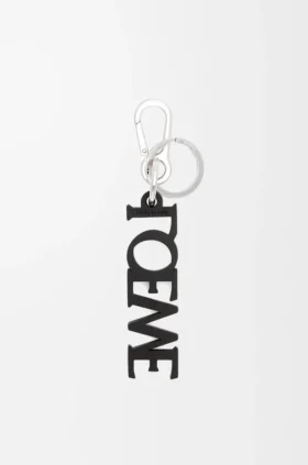 Colgante emblemático de loewe en piel de becerro lisa