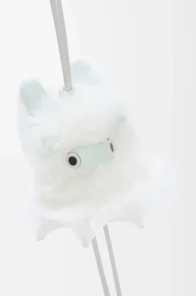 Colgante «Snow Bunny» de piel de oveja