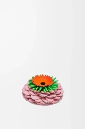 Dados con forma de flor en piel de becerro clásica