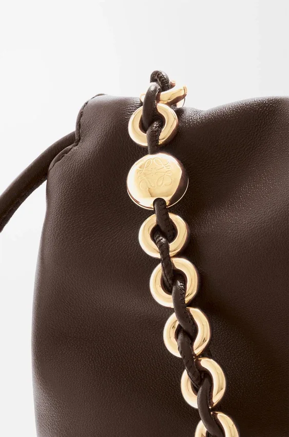 Flamenco Purse grande en piel de cordero napa suave Flamenco Purse grande en piel de cordero napa suave