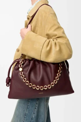Flamenco Purse grande en piel de cordero napa suave
