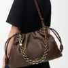 Flamenco Purse grande en piel de cordero napa suave Flamenco Purse grande en piel de cordero napa suave