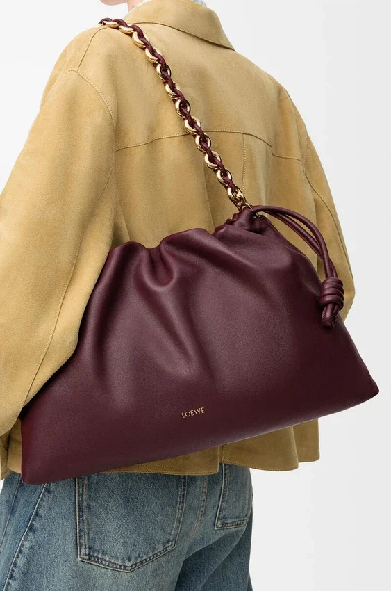 Flamenco Purse grande en piel de cordero napa suave Flamenco Purse grande en piel de cordero napa suave
