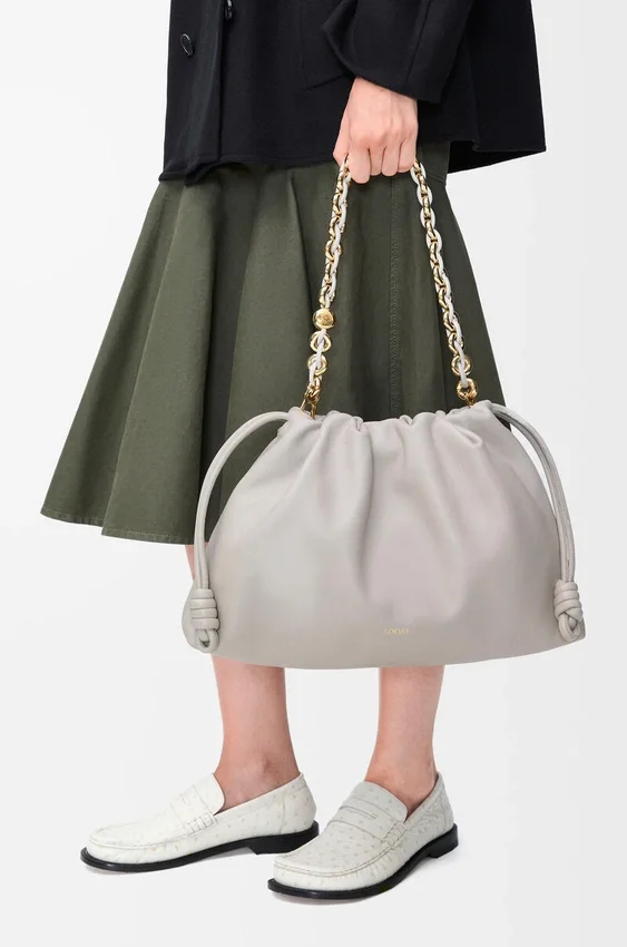 Flamenco Purse grande en piel de cordero napa suave Flamenco Purse grande en piel de cordero napa suave