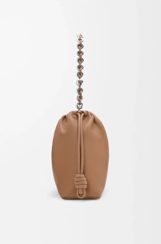 Flamenco Purse grande en piel de cordero napa suave Flamenco Purse grande en piel de cordero napa suave