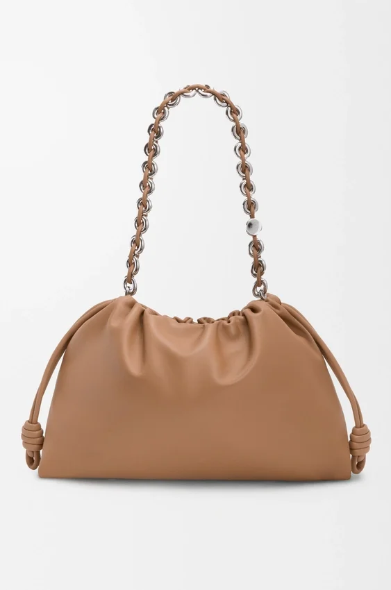 Flamenco Purse grande en piel de cordero napa suave Flamenco Purse grande en piel de cordero napa suave