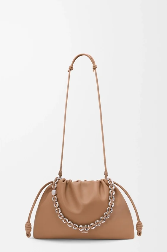 Flamenco Purse grande en piel de cordero napa suave Flamenco Purse grande en piel de cordero napa suave