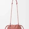 Flamenco Purse mediana en piel de cordero napa suave Flamenco Purse mediana en piel de cordero napa suave