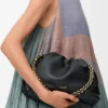 Flamenco Purse mediana en piel de cordero napa suave Flamenco Purse mediana en piel de cordero napa suave