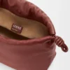 Flamenco Purse mediano en piel de becerro de grano fino Flamenco Purse mediano en piel de becerro de grano fino