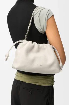 Flamenco Purse mediano en piel de becerro de grano fino