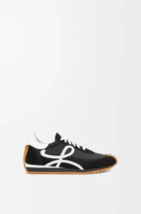Flow Runner en nylon y gamuza