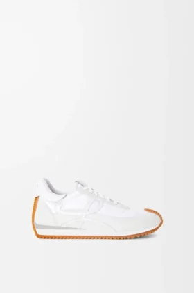 Flow Runner en nylon y gamuza