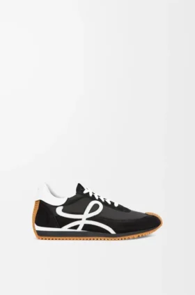 Flow Runner en nylon y gamuza