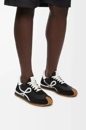 Flow Runner en nylon y gamuza