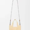 Font Tote pequeño en rafia con tipografía Loewe