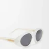 Gafas de sol delgadas con forma triangular Gafas de sol delgadas con forma triangular