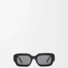 Gafas de sol rectangulares y delgadas