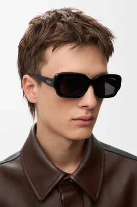 Gafas de sol rectangulares y delgadas
